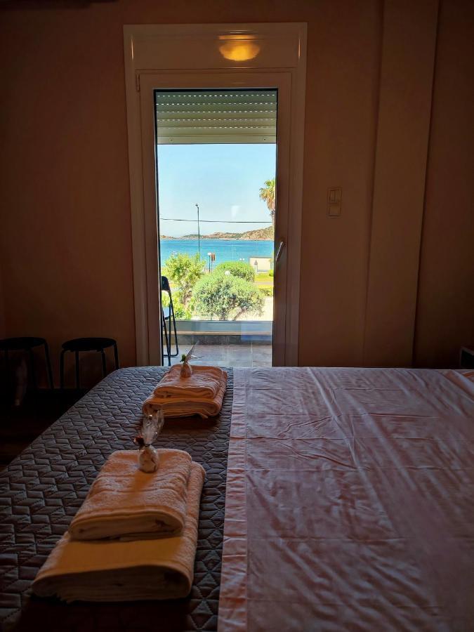 Seaview-Apartments Palaiá Fókaia エクステリア 写真