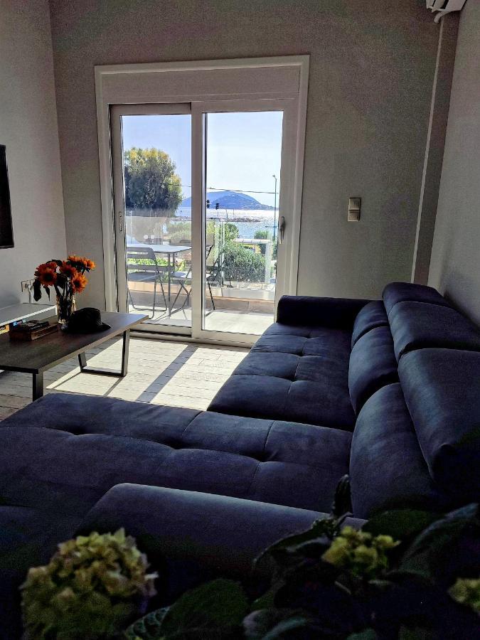 Seaview-Apartments Palaiá Fókaia エクステリア 写真