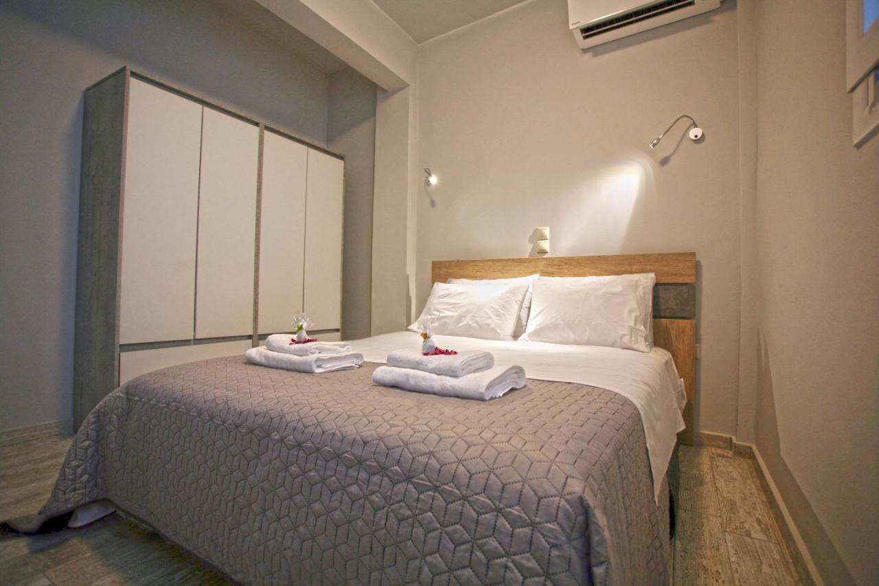Seaview-Apartments Palaiá Fókaia エクステリア 写真